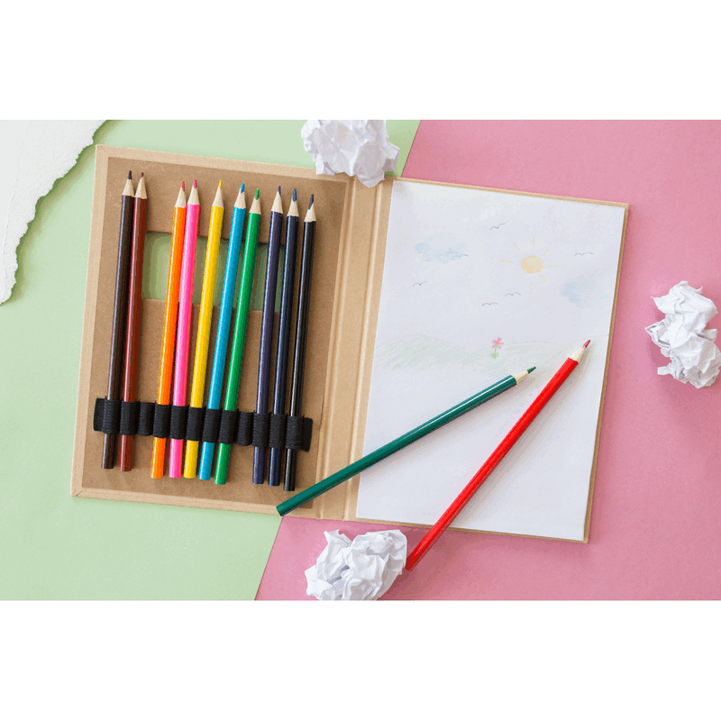 Buntstiftset mit Notizbuch